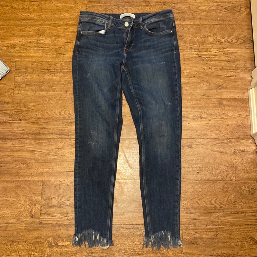 Zara Dark Wash Jeans With Frayed Ends